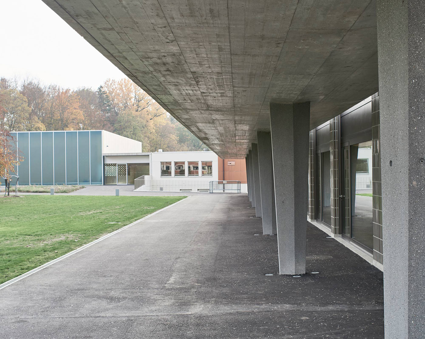 Crassier – Restaurant et bibliothèque/médiathèque scolair